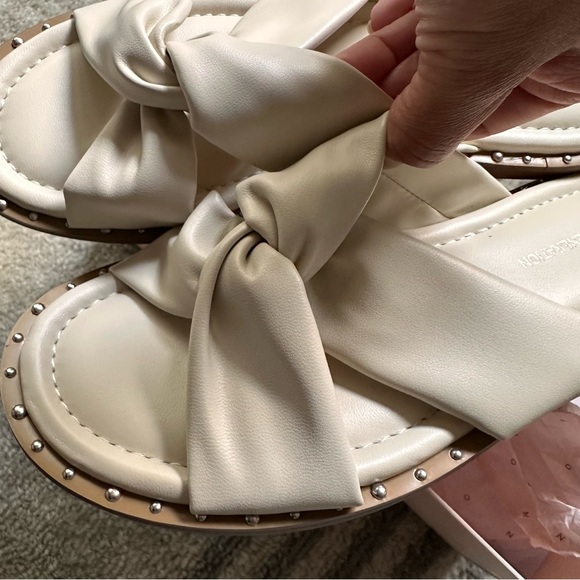 BCBGeneration Sandals - Picture 3 of 5